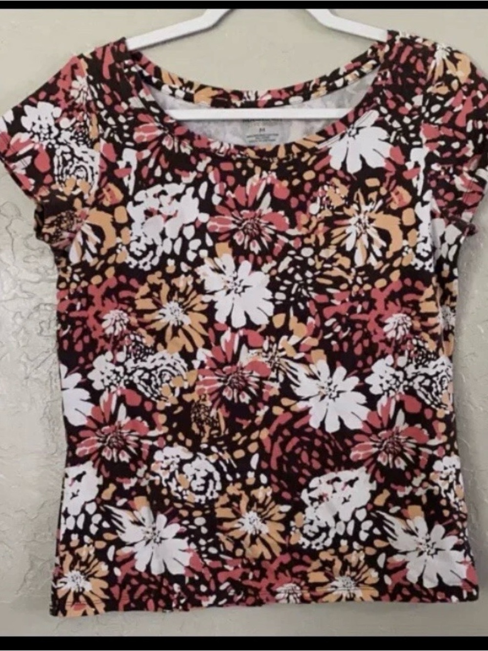 Floral Scoop Neck Short Sleeve Top - Pink, White & Tan